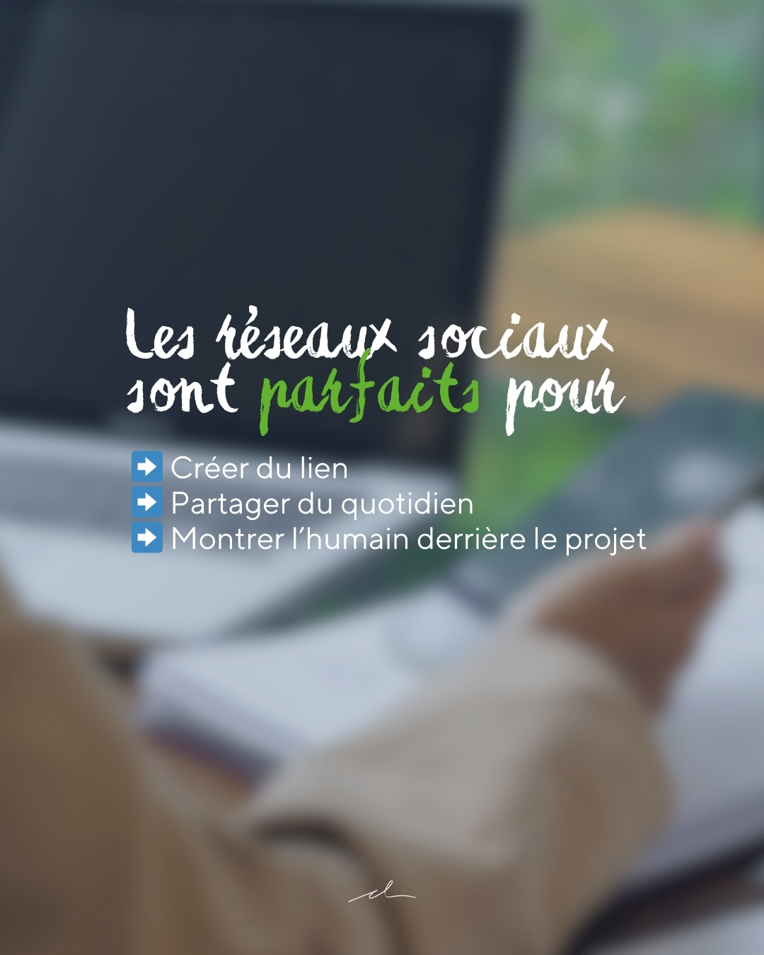 Site vitrine ou réseaux sociaux : faut-il vraiment choisir ?